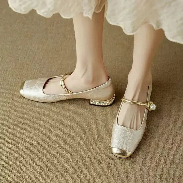 Naila Pumps - My Store